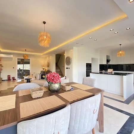 Luxury W Private Pool Panoramic View Βίλα